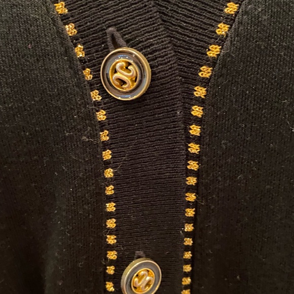 Cathy Daniels Womens Classic  Black Cardigan w Gold Buttons & Detailing / Size S - Picture 13 of 13